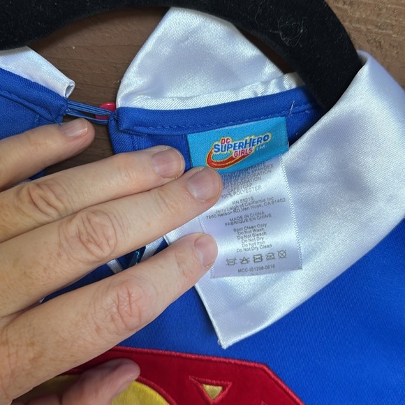 DC Superhero Girls Supergirl Costume - Blue and Red size M (7/8) - Picture 2 of 4